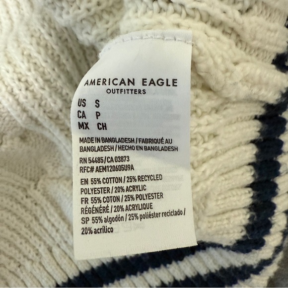 AMERICAN EAGLE Red White Blue Preppy Chunky Cable Knit Button Cardigan‎ Small - Picture 3 of 4
